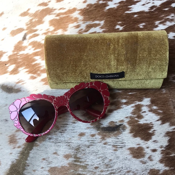 Dolce & Gabbana Red Sunglasses - Only worn twice - Picture 2 of 5